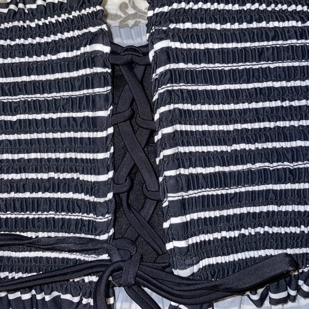 Target Bikini Top - Picture 3 of 4